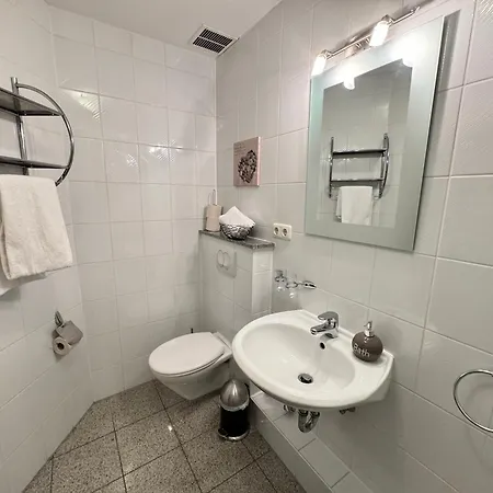 Отель Und Restaurant Pinkenburg