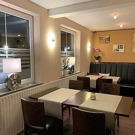 Und Restaurant Pinkenburg Hotel