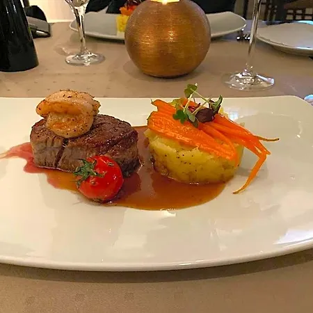 Und Restaurant Pinkenburg 3* Wennigsen