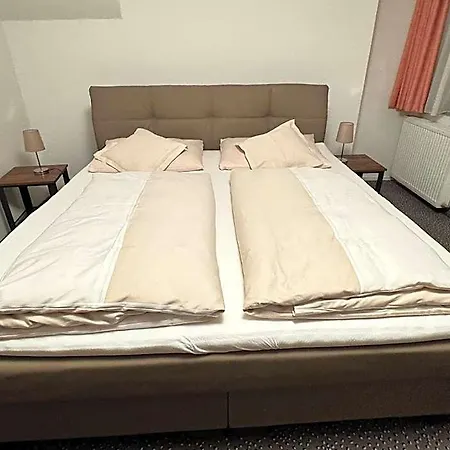 Hotel Und Restaurant Pinkenburg Wennigsen